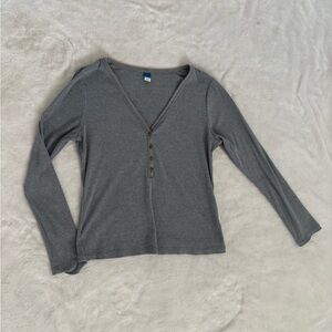 Old Navy Long Sleeve V-Neck Top